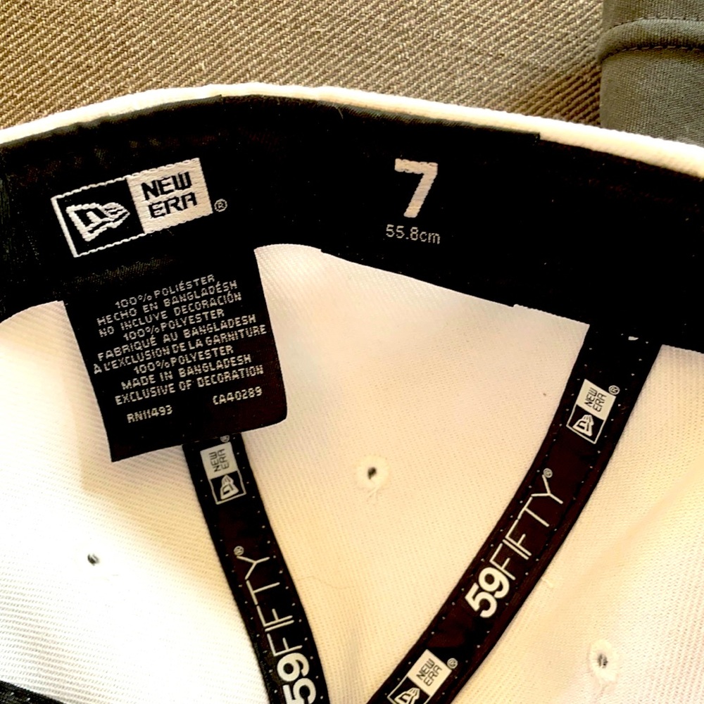 Brand New Rams Hat- NEW ERA 59FIFTY - Picture 4 of 5